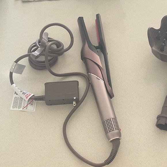 Sleek Hair Styler Hardly used